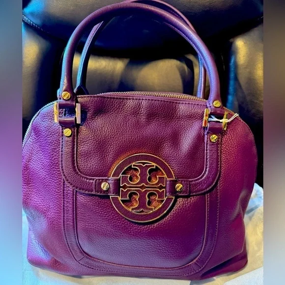 Tory Burch Amanda Purple Leather with COA - Picture 1 of 16